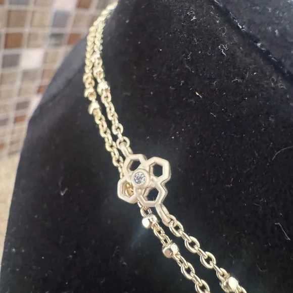 Kendra Scott Gold Chain Necklace with Floral Accents new without tags - Picture 8 of 11